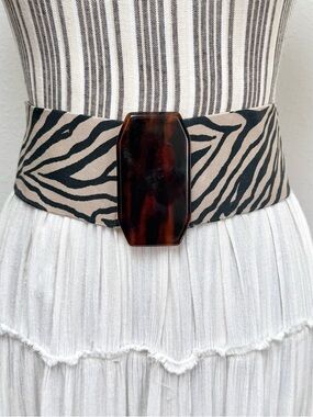 Vintage 90s Liz Claiborne Zebra Print Wide Belt Tortoiseshell Buckle Stretch M/L